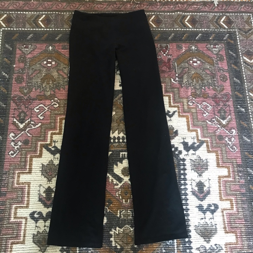 Zella ‘Barely Flare’ live in high waist pants
